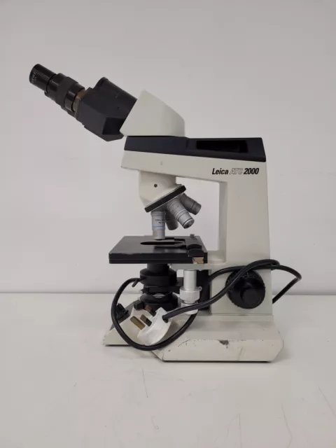 Leica Atc 2000 Composé Microscope W/ 4 X Objectifs Achro Labo