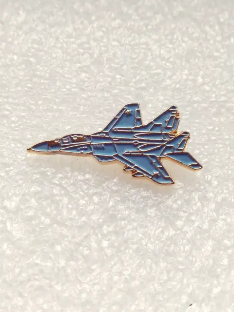 Pin's lapel pin Pins Avion Militaire F-18 Super Hornet - Mcdonnell Douglas !! 2