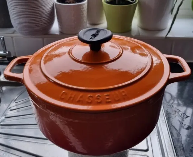 Chasseur Cast Iron Casserole Dish 20cm Volcano Orange