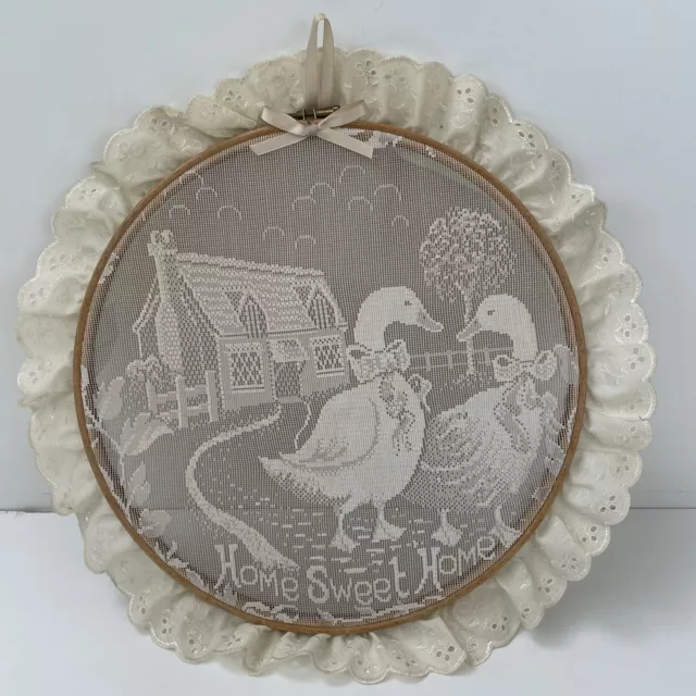 Imagen de colección con agujas redonda de 14" diámetro hogar dulce hogar patos colgantes