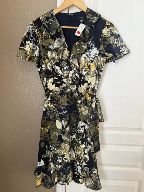 $123 NWT Tahari ASL Floral Print Wrap Dress Size 4