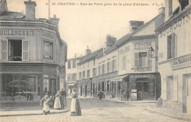 CPA 95 SAINT GRATIEN RUE DE PARIS PRES DE LA PLACE D'ARMES (cpa pas courante