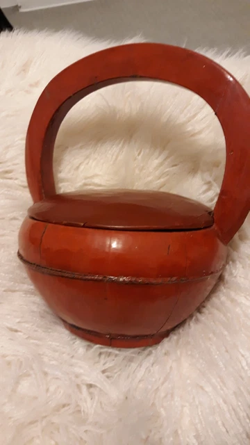 vintage chinese lacquer basket