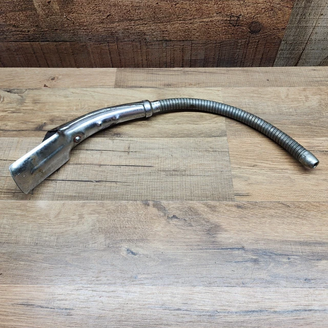 Quart Can Opener GLOBEMASTER 1009 Chrome Oil Can Spout With Hose - UNUSUAL