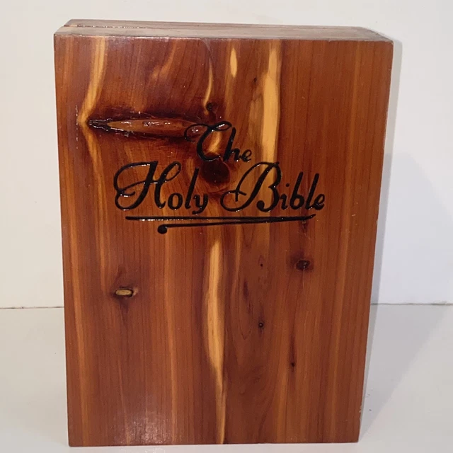 Vintage 1976 Memorial Protestant Edition Holy Bible in Cedar Wood Storage Box