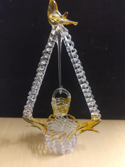 Vintage Hand Blown Spun Art Glass Figurine Wishing Well With Basket