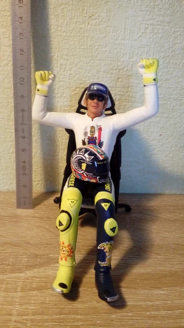 FIGURINE GROSSE TÊTE au 1/12 éme agv Valentino Rossi misano 2012 ducati