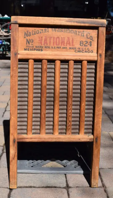 Vintage National Washboard Co. No 824 The Silver King Washboard