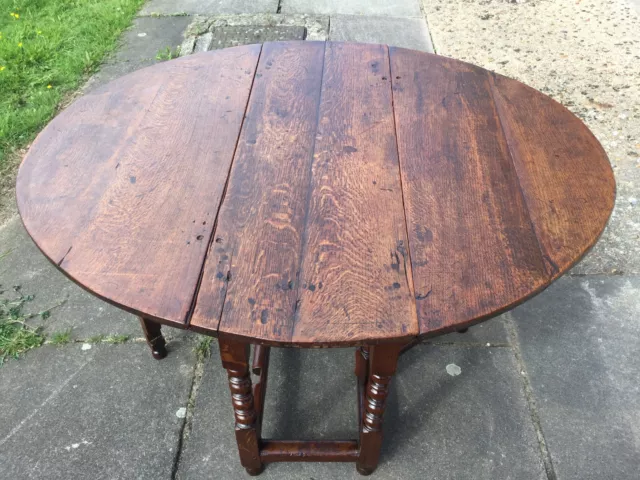 Stunning Late 17th Century, C. 1680, English Gate Leg Table, sits 4-6