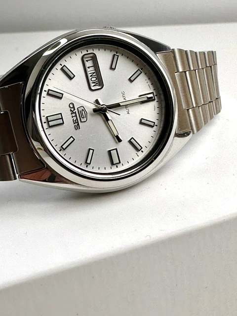 SEIKO AUTOMATIC 7S26C Silver Dial Beautiful Watch Boxed 85.00