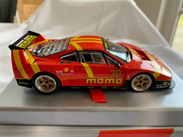 Revoslot RS 0165 Ferrari F40 No. 30 MOMO; NEU in OVP