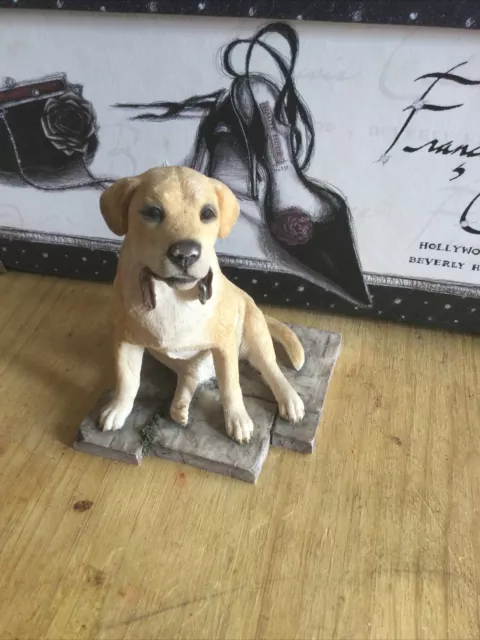 Labrador Sitting With Dog Lead In Mouth Sherratt & Simpson Figurine 55110