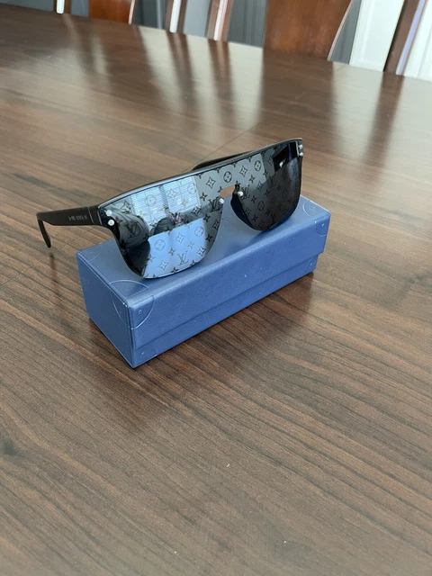 Louis Vuitton LV Waimea Sunglasses