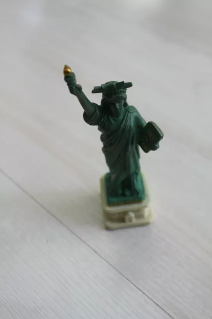 5 inch Statue of Liberty Replica, Figurine, Souvenir from New York City 5" Tall