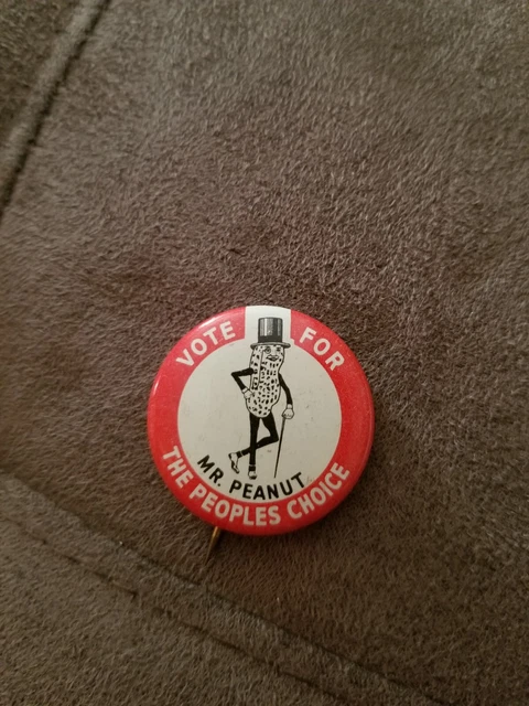 Mr Peanut Pin