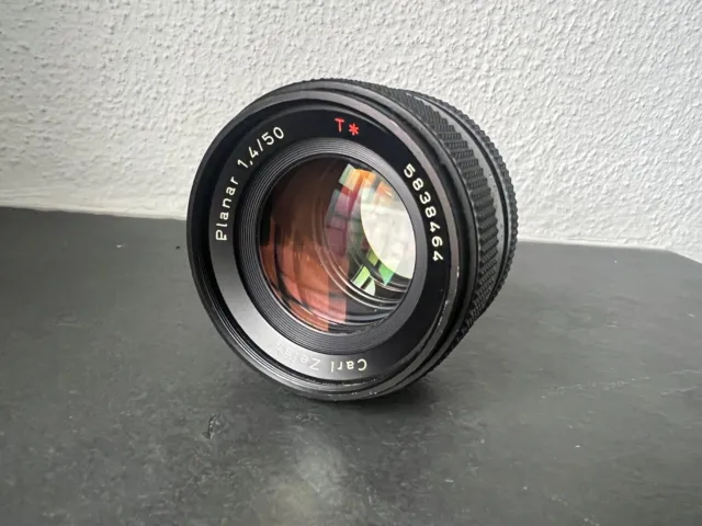 Carl Zeiss Planar 50mm 1.4 red T* Contax/Yashica C/Y Japan Prime Lens Portrait