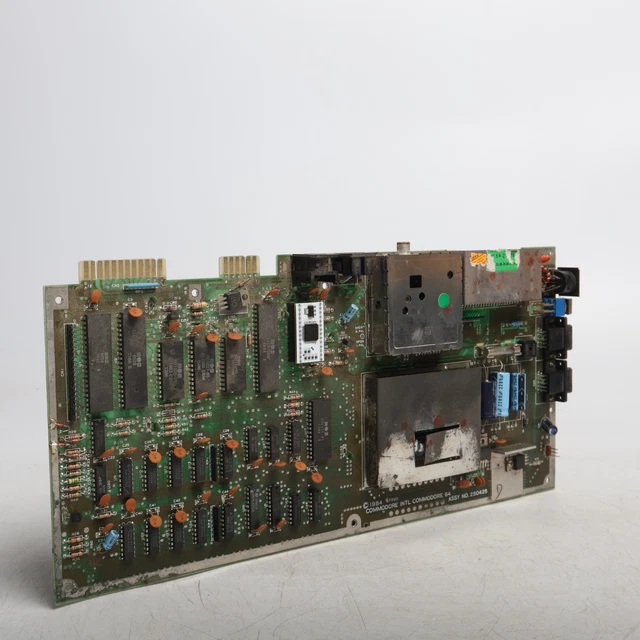COMMODORE C64 MAINBOARD- MODDED Motherboard- W/ MODDED CHIP $139.99 ...