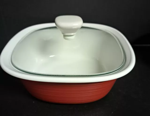 Corning Ware ETCH 1.5 QUART RED CASSEROLE DISH WITH LID, See Photos of Lid