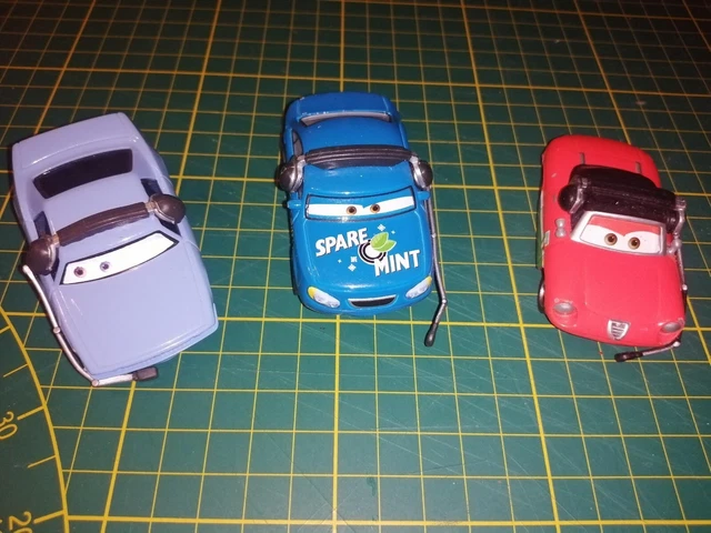 lot de  voitures cars disney pixar  mattel metal  d occasion