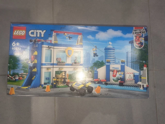 VITRINE LÉGO CITÉ réf 60372 EUR 120,00 - FR