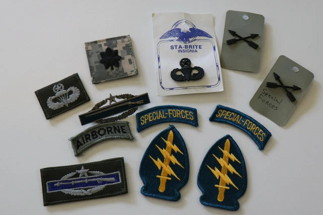 US Airborne Special Forces Patch / Insignia Grouping (CIB Award)