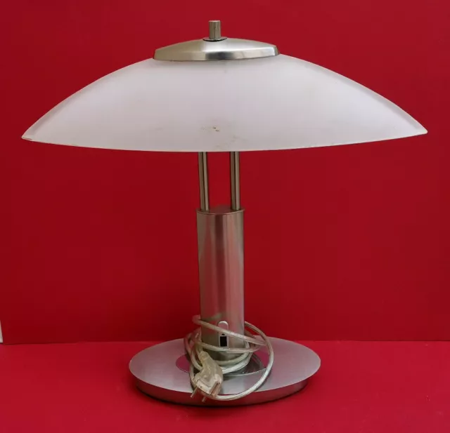 Lampe design Paul neuhaus bon état de fonctionnement hauteur 45 cms