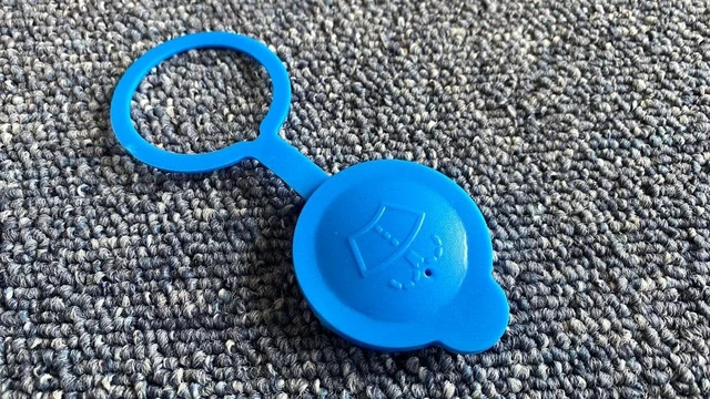 Genuine Kia Hyundai Windscreen Washer Bottle Tank Cap – 98623-3S000 For I20, I40, I45