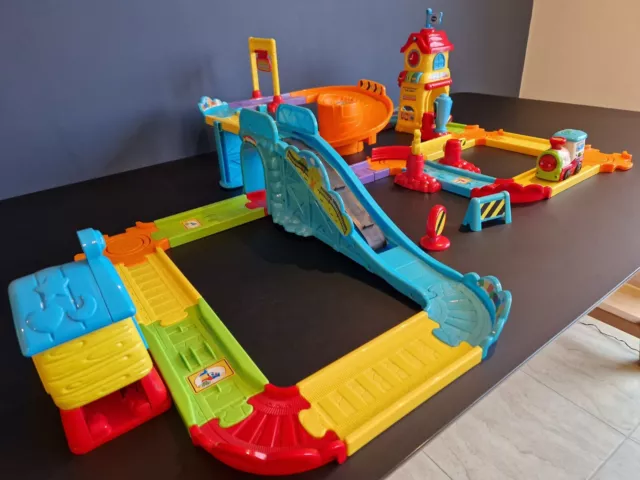 VTECH TOOTTOOT DRIVERS Airport Complete. Inc cargo plane lg heli