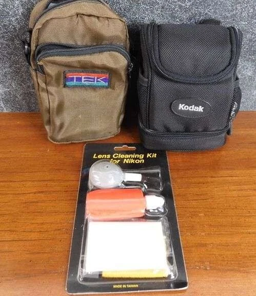 Vintage Tek & Kodak Camera Case Bags & Lens Cleaning Kit