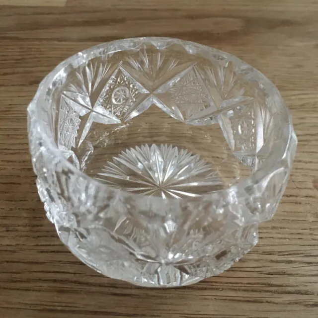 Kleines Kristallglas Schälchen, geschliffen