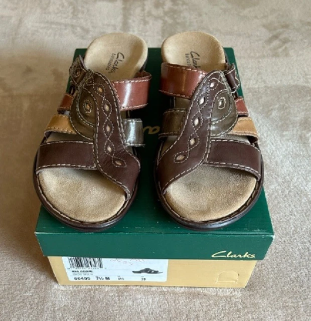 CLARKS Bendables NIB Women's 7.5M Ina Angie Open Toe Multi Brown Slip On Sandals
