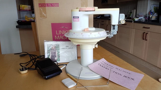 LINKING MACHINE DL 1000. Similar to The Hague Linker. Possibly Singer ...