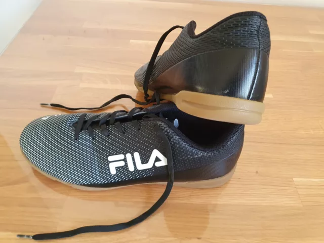 Fila Turnschuhe Hallenschuhe Größe 41, schwarz-weiß, wie neu