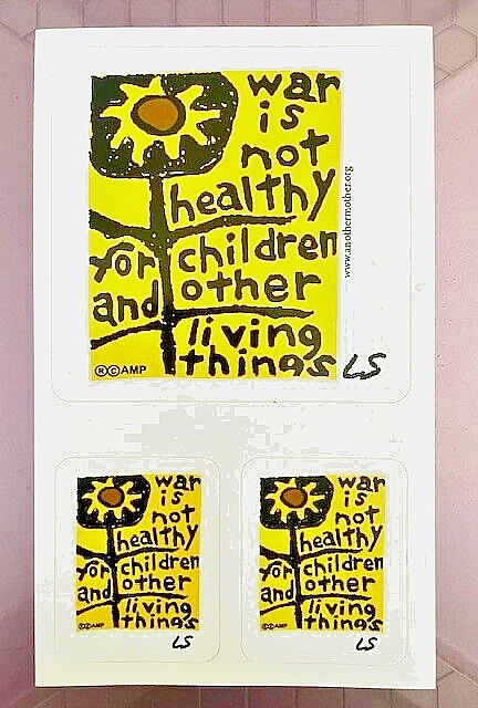 60s ヴィンテージ　ネックレス　war is not healthy ヒッピー War is Not Healthy for Children and Other Living Things