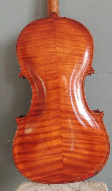 ANTIQUE VIOLIN - FULL SIZE in HARD CASE