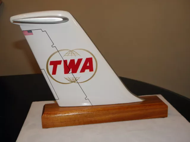 Twa Airline Model Dc 9 Airplane Wood Tail Trans World Pilot Desk Collectible New