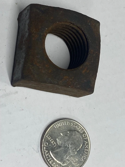 VINTAGE RUSTY CRUSTY SQUARE NUT 3/4" Course ANTIQUE RESTORATION/REPAIR