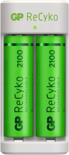 Caricabatterie per Pile Ricaricabili NC-800 LCD + 12 Duracell AA Stilo  2500mAh