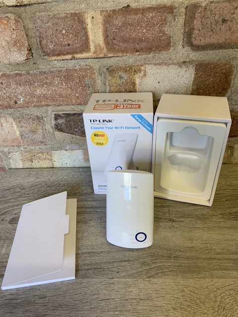 TP-Link 300Mbps Universal WiFi Range Extender TL-WA850RE in White *