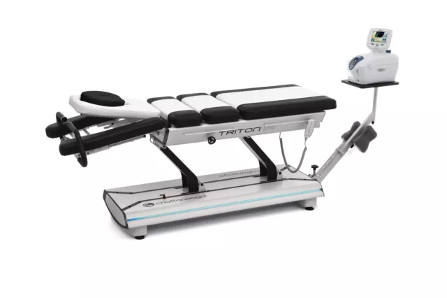 Chattanooga TRITON DTS 6E Full Electric Traction Tables Black Color 4769E108US