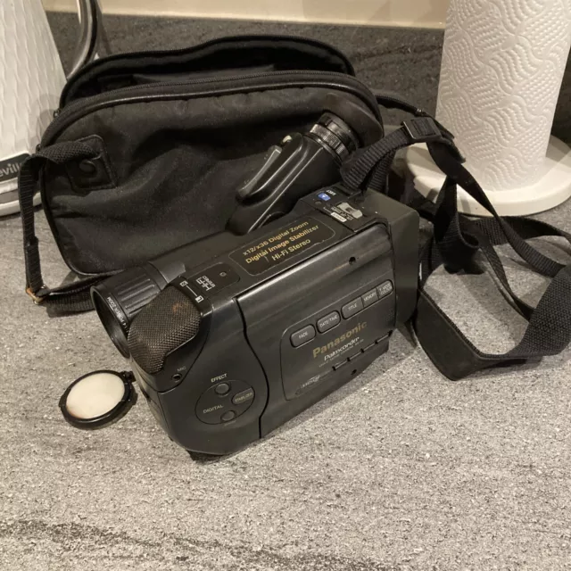Panasonic Palmcorder VHS-C Movie Camera NV-S6 camcorder Not Tested Vintage Old