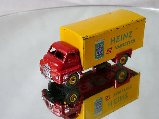 Lot 22 - A Dinky Supertoys 923 Big Bedford 'Heinz' Van