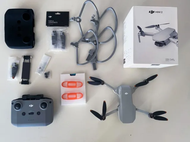 Eachine VR D2 FPV Goggles 5 Pouces FPV 5.8G avec Lentilles DVR Réglables -  Maison Du Drone
