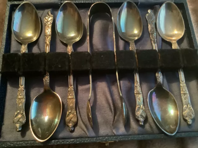 6 x Vintage Silver plated EPNS Apostle Teaspoons With Box And ice tongs 1940