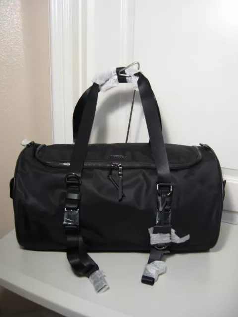 Nwt   Tumi Misty Duffle Bag       Black        New
