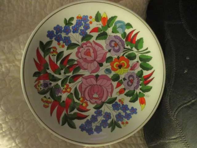 Kalocsa Hand Painted Porcelain Decorated Beautiful Wall Plate 9 1/2"