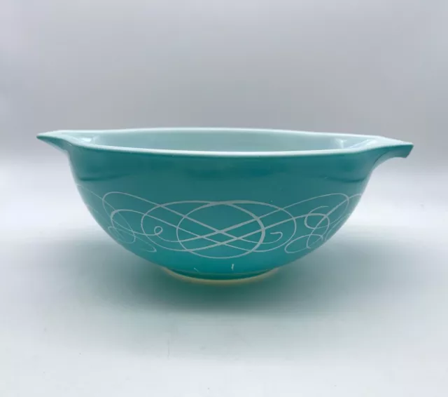 Vintage 1959 Pyrex Promotional Turquoise Scroll Cinderella Bowl 2.5 QT #443