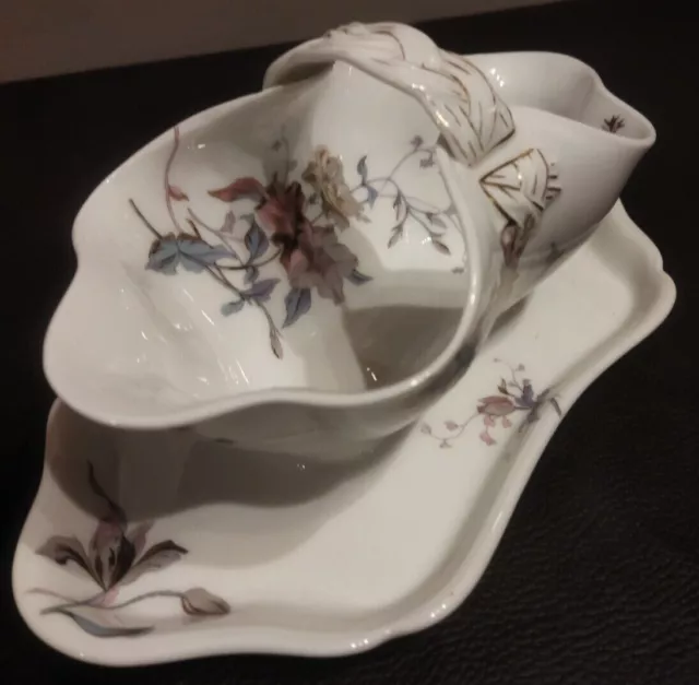 Tres Belle Sauciere Porcelaine De Limoges Haviland & C° En Forme De Panier