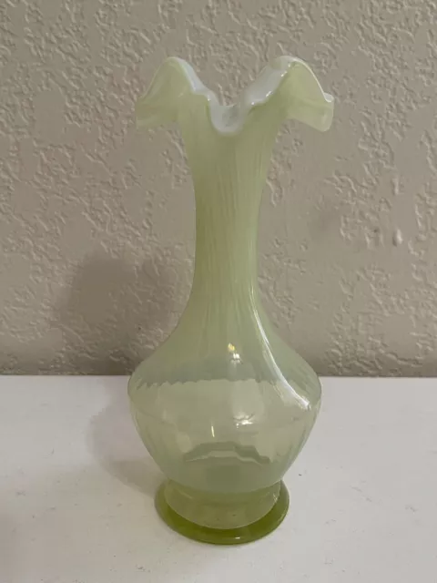 Vintage Antique Uranium Glass Swirled / Ribbed Design Hand Blown Vase