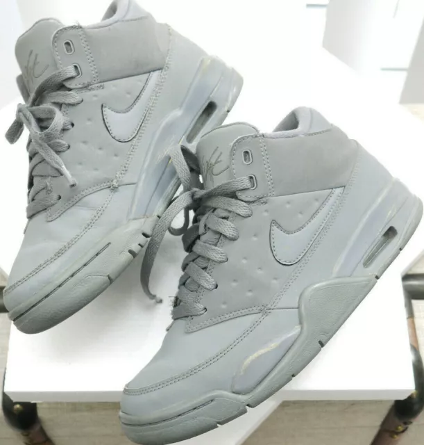 Nike air sales flight classic junior